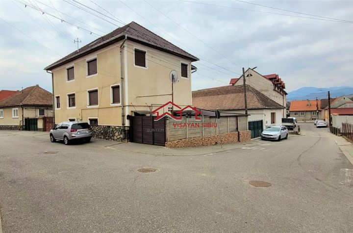 Vilă - 5 camere de vanzare TALMACIU - Sibiu anunturi imobiliare Sibiu
