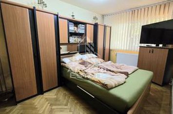 Apartament 4 camere, 2 bai, decomandat, etaj 1, Circumvalatiunii anunturi imobiliare Timis