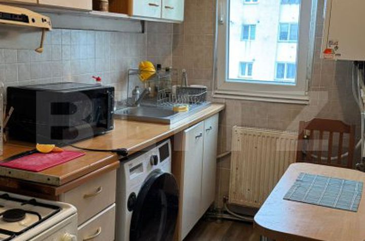 Apartament 3 camere de vanzare CLUJ-NAPOCA - Cluj anunturi imobiliare Cluj