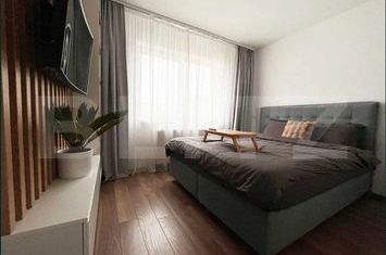 Apartament 3 camere de vanzare TRACTORU - Brasov anunturi imobiliare Brasov