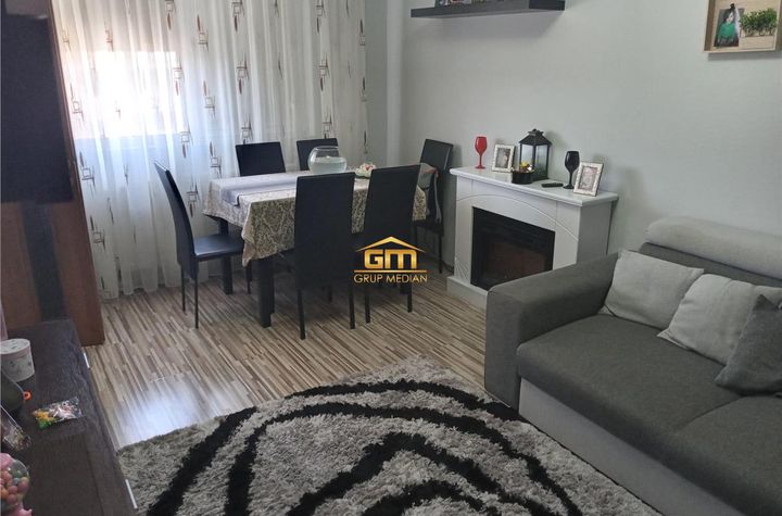 Apartament 2 camere de vanzare OSTROVENI - Valcea anunturi imobiliare Valcea