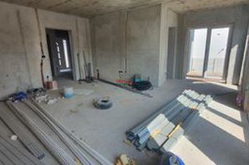 Vilă - 5 camere de vanzare CENTRAL - Alba anunturi imobiliare Alba