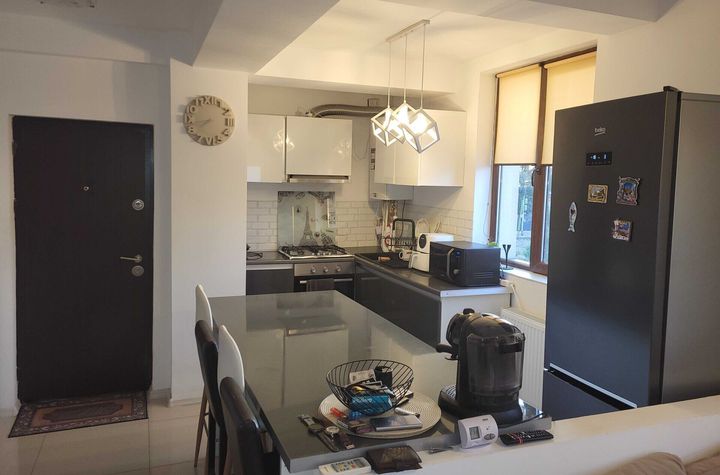 Apartament 2 camere Compozitori anunturi imobiliare Constanta