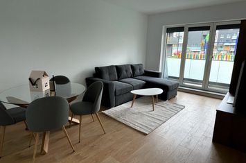 Apartament 2 camere de inchiriat TRACTORU - Brasov anunturi imobiliare Brasov