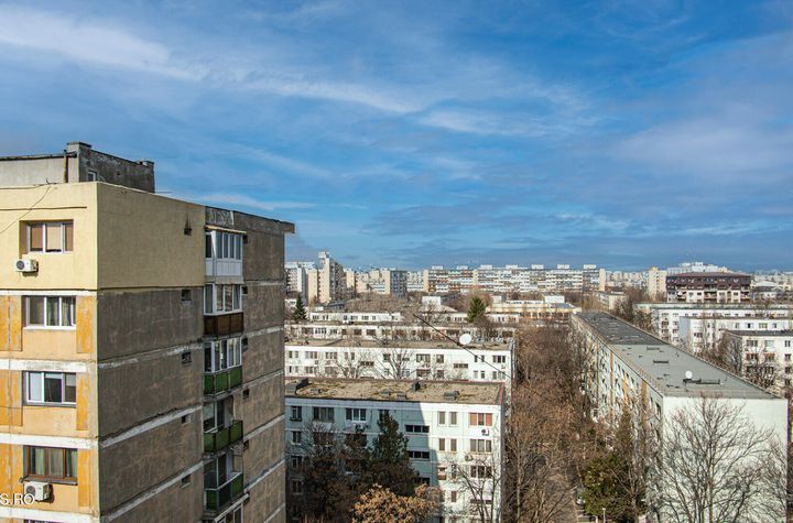 Apartament 3 camere de vanzare DRUMUL TABEREI - Bucuresti anunturi imobiliare Bucuresti