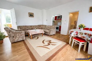 Casă - 7 camere de vanzare CENTRAL - Covasna anunturi imobiliare Covasna