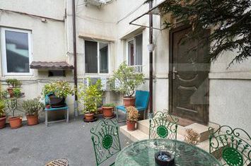Vilă - 9 camere de vanzare 13 SEPTEMBRIE - Bucuresti anunturi imobiliare Bucuresti