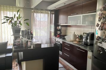 Apartament 3 camere de vanzare CLUJ-NAPOCA - Cluj anunturi imobiliare Cluj