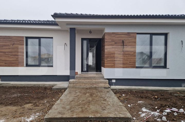 Casă - 4 camere de vanzare SANTANDREI - Bihor anunturi imobiliare Bihor