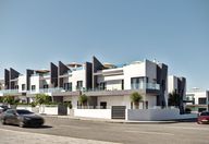 174.900 €, Apartament 3 camere