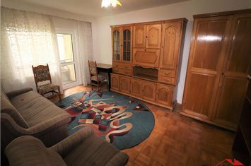 Apartament 2 camere de vanzare EST - Vrancea anunturi imobiliare Vrancea