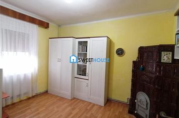 Casă - 3 camere de inchiriat EST - Brasov anunturi imobiliare Brasov