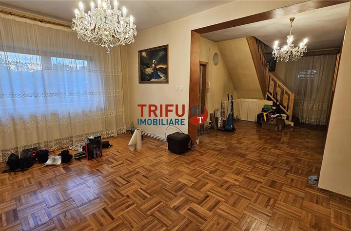 Vilă - 5 camere de vanzare CENTRAL - Alba anunturi imobiliare Alba