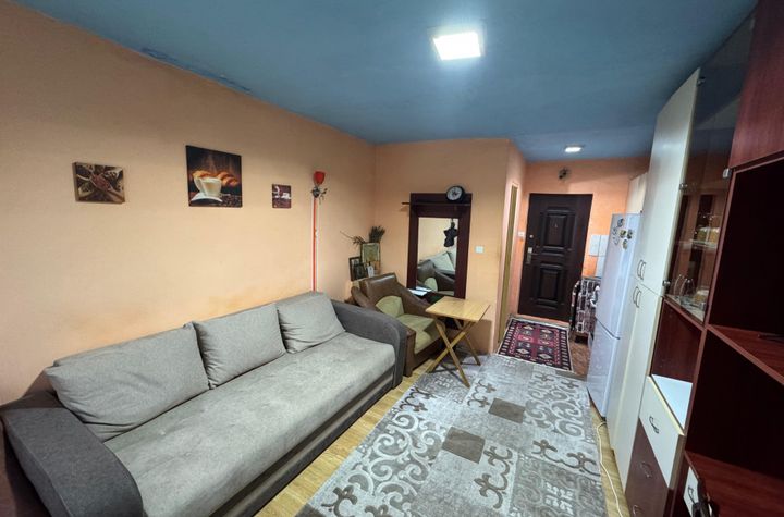 Garsonieră de vanzare IASI - Iasi anunturi imobiliare Iasi