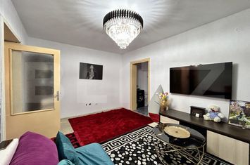 Apartament 3 camere de vanzare PLOIESTI - Prahova anunturi imobiliare Prahova