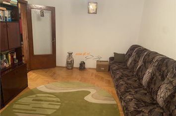 Apartament 3 camere de vanzare GARA - Vrancea anunturi imobiliare Vrancea