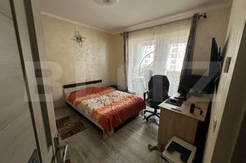 Apartament 3 camere de vanzare FLORESTI - Cluj anunturi imobiliare Cluj