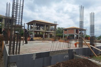 VILA INDIVIDUALA LIPITA LA CALCAN -teren 250mp anunturi imobiliare Bucuresti