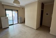 200 €, Garsonieră