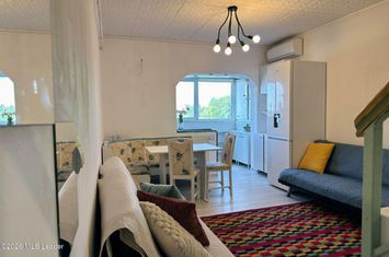 Fizicienilor - Lacramioarei, 3 camere 67 mp, pod 40 mp, modernizat anunturi imobiliare Bucuresti