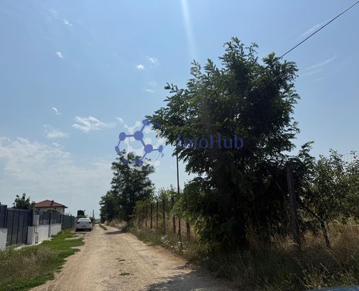 Teren Intravilan Miroslava, 600 mp