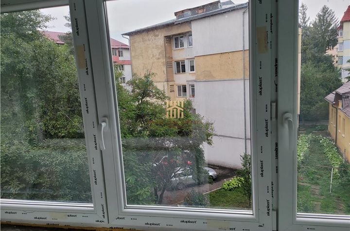 Apartament 2 camere de vanzare ULTRACENTRAL - Suceava anunturi imobiliare Suceava