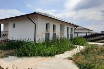 Casă - 3 camere de vanzare COMUNA BERCENI - Bucuresti anunturi imobiliare Bucuresti