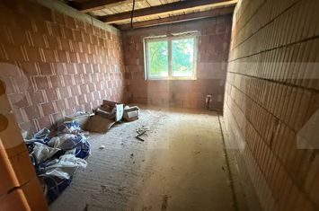 Casă - 4 camere de vanzare BOTOSANI - Botosani anunturi imobiliare Botosani