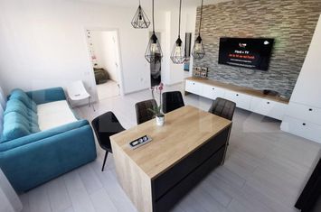 Apartament 3 camere de vanzare FLORESTI - Cluj anunturi imobiliare Cluj