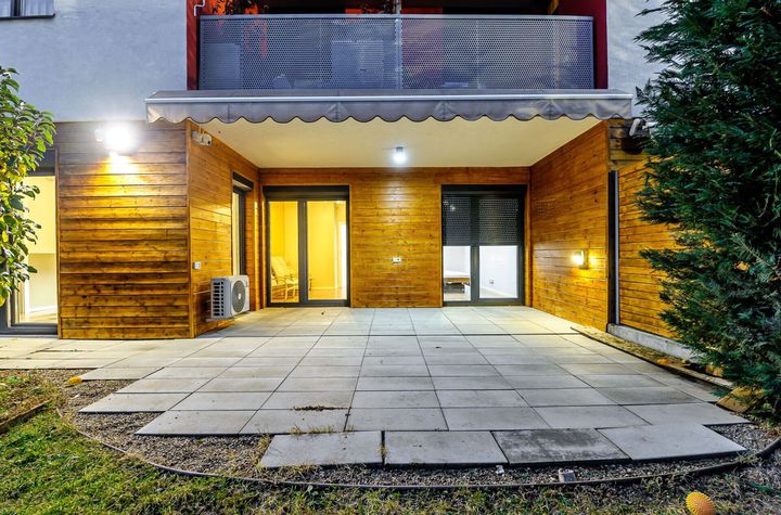 Apartament ARED spectaculos cu gradina si garaj Comision 0 anunturi imobiliare Arad