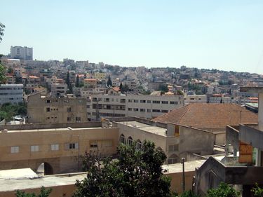 Tel Aviv – oferta limitată de locuinţe nu face faţă cererii uriaşe