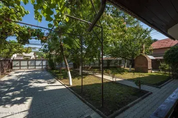 Casa de vacanta cu teren 5394 mp, Pucioasa, Dambovita anunturi imobiliare Dambovita