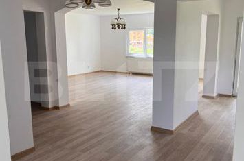 Vilă - 4 camere de vanzare CISNADIE - Sibiu anunturi imobiliare Sibiu