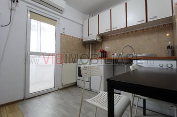 Calea Calarasilor - Piata Muncii - 2 balcoane - bloc mixt anunturi imobiliare Bucuresti