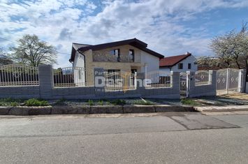 Casă - 6 camere de vanzare IASI - Iasi anunturi imobiliare Iasi