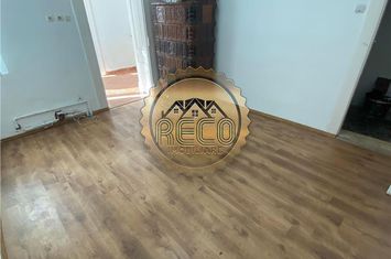 Casă - 3 camere de vanzare CENTRAL - Bihor anunturi imobiliare Bihor