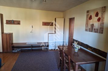 Apartament 3 camere , centrala proprie , Aradului anunturi imobiliare Timis