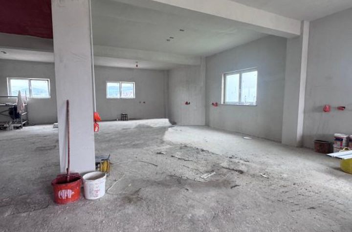 Spațiu comercial de inchiriat VICOVU DE SUS - Suceava anunturi imobiliare Suceava