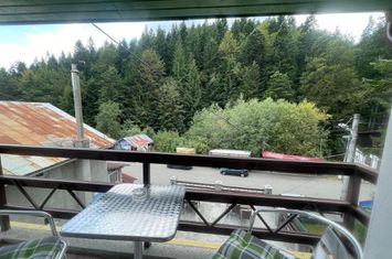 Pensiune de vânzare în Bușteni anunturi imobiliare Prahova