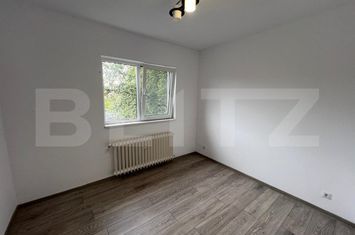 Vilă - 8 camere de vanzare 14 MAI - Satu Mare anunturi imobiliare Satu Mare