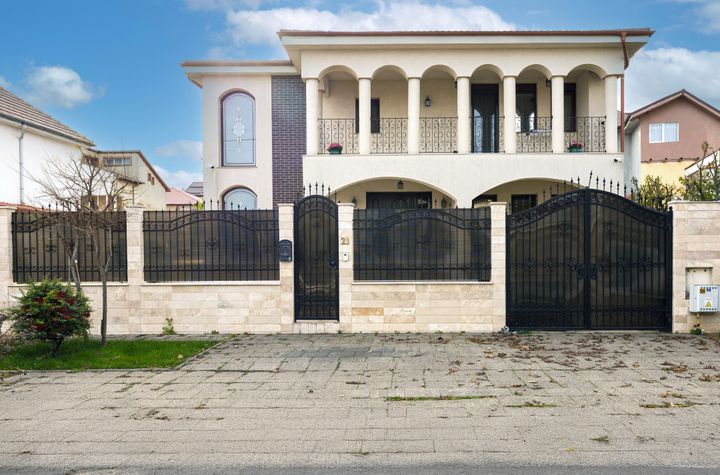 Vilă - 5 camere de vanzare CONSTANTA - Constanta anunturi imobiliare Constanta