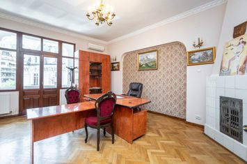 Apartament 5 camere de vanzare ROMANA - Bucuresti anunturi imobiliare Bucuresti