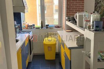 Apartament 2 camere de vanzare UNIVERSITATE - Bucuresti anunturi imobiliare Bucuresti