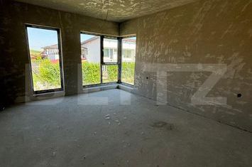 Vilă - 5 camere de vanzare CHINTENI - Cluj anunturi imobiliare Cluj