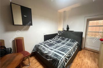 Casă - 10 camere de vanzare CENTRAL - Sibiu anunturi imobiliare Sibiu
