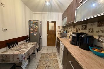 Apartament 3 camere | Zona Racadau | Etaj 1 anunturi imobiliare Brasov