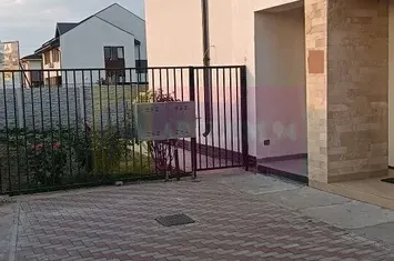 Vila tip  duplex Otopeni- 23 August. anunturi imobiliare Bucuresti