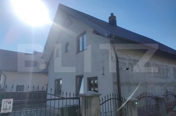 Vilă - 6 camere de vanzare RADAUTI - Suceava anunturi imobiliare Suceava