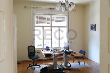 Apartament 4 camere de inchiriat CENTRAL - Bihor anunturi imobiliare Bihor