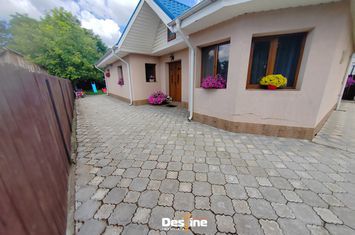 Casă - 4 camere de vanzare HOLBOCA - Iasi anunturi imobiliare Iasi